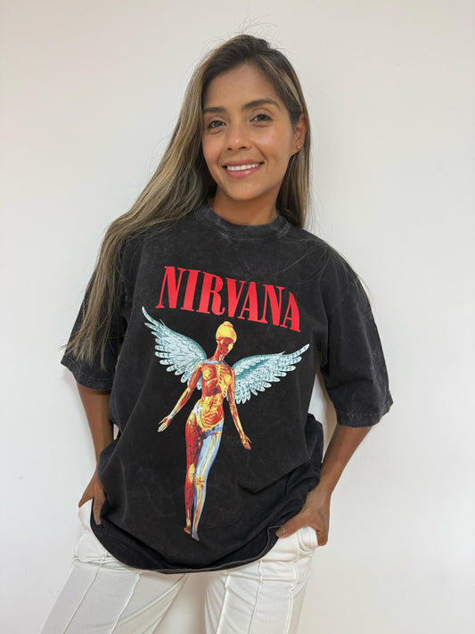 CAMISETA OVERSIZE ACID WASH NIRVANA